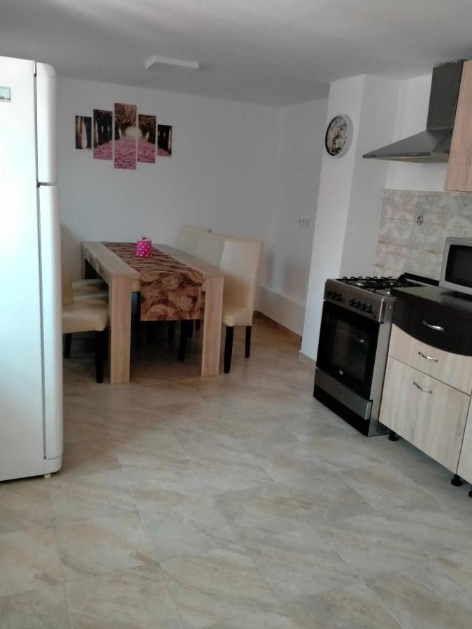 Villa Casa Luminita Ieşelniţa Esterno foto