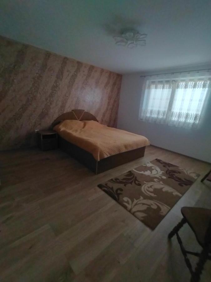 Villa Casa Luminita Ieşelniţa Esterno foto