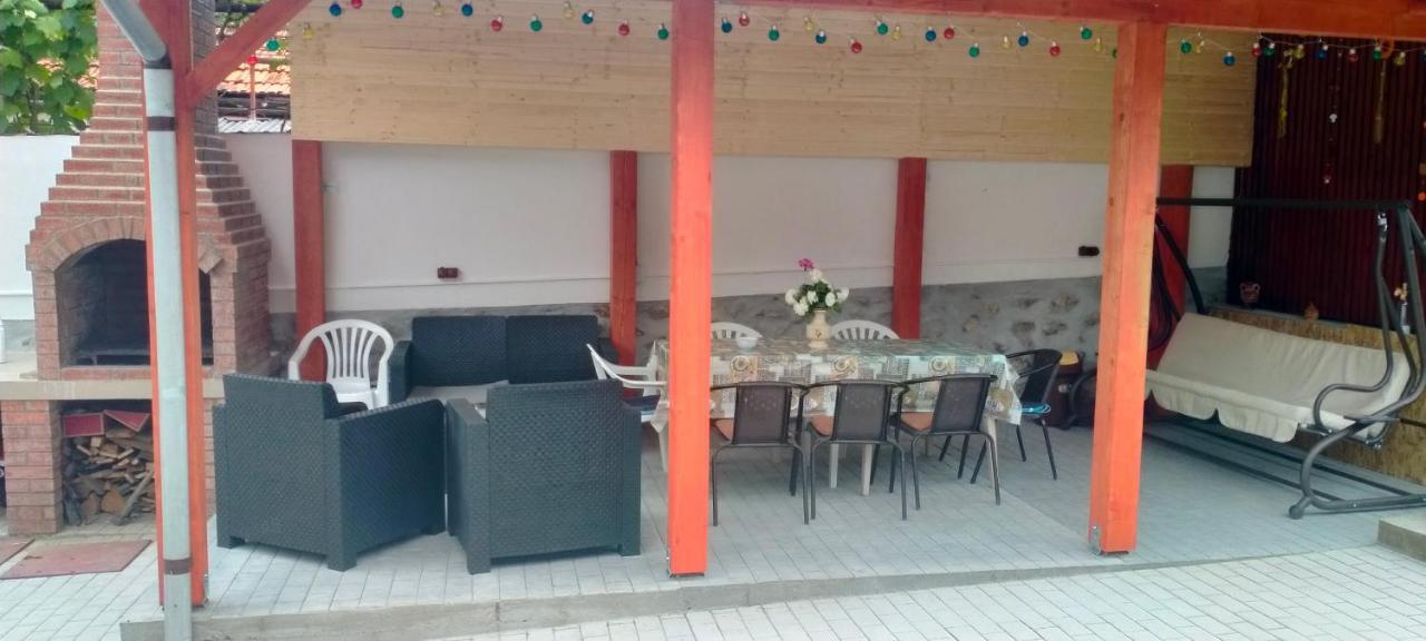 Villa Casa Luminita Ieşelniţa Esterno foto